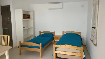 Rent 1 or 2 studios (from 2 to 5 P in Villa "Soleil Levant" at Rayol Canadel Hotels near Point de vue, col du Rayol Canadel