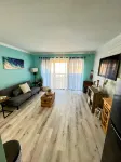 Cozy 1-bedroom condo on North Beach in awesome Corpus Christi with AC, WiFi, etc