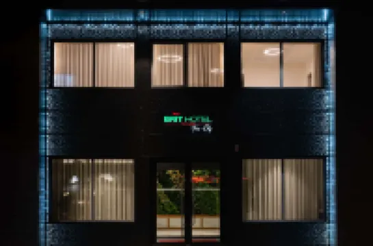 Brit Hotel Paris Orly Rungis