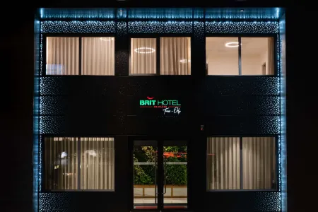 Brit Hotel Paris Orly Rungis