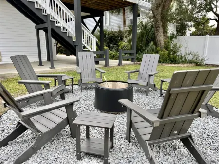 Family + Golf Paradise - Beach Access, Hot Tub, Fire Pit, Sunrise & Sunset Views Отели рядом с достопримечательностью «TPC Myrtle Beach»