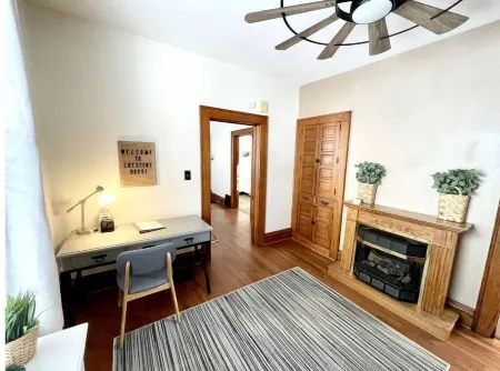 Cozy 3-bedroom home near downtown Fort Wayne | Pet Friendly!