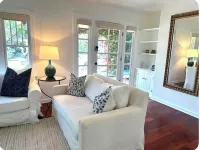 2 West Beach Cottages, 1 Block to Beach & Downtown, Harbor & Funk Zone