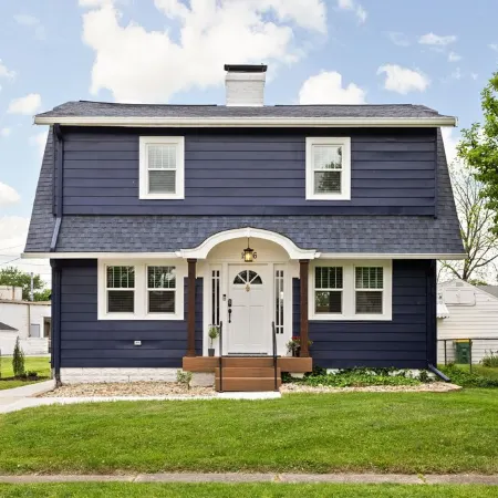 Indy Speedway Retreat: King Beds & Near Downtown