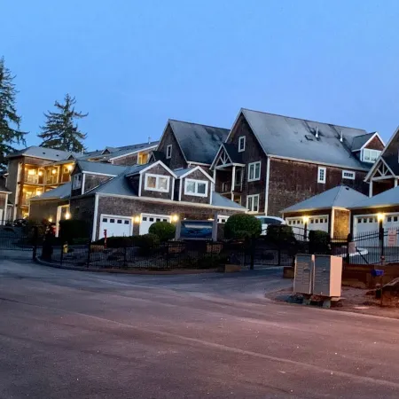 Cliff Haven at Seaside Point-Top Floor with the Best Views - 215+ 5 Star Reviews