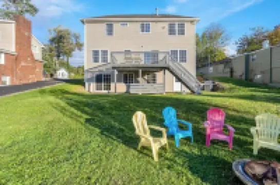 Waterfront Home with Hot Tub, Kayaks, and Fast Wifi