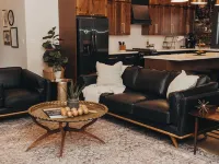The McKinzie Penthouse! newly renovated 2-King bedroom / 2-bathroom. Hotels in Grayson County