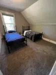 Cozy lodging with ample parking