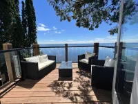 The Carriage House on Lake Superior  I  Lakeshore & Views  I  by Relax Open Air