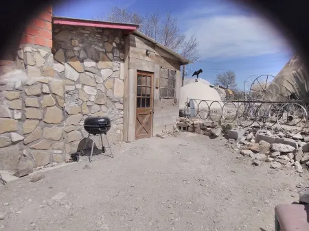 Stone cottage@ La loma del chivo