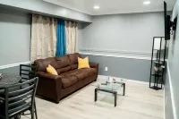 JC Entire Apartment remodeled, close to Airport and Ferry 코람 호텔