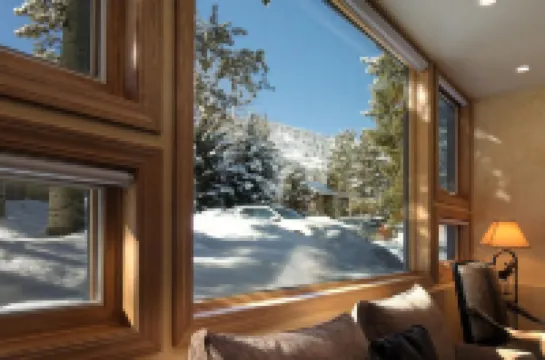 Pet Friendly & Luxurious 3 bedroom Aspen Condo