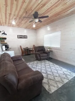 Knotty Squirrel Unit 6 King Suite with pullout sofa