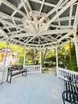1926 Guest Cottage at River Landing