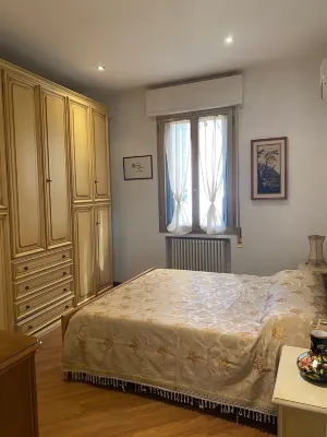 Nice apartment in Costa Saragozza area with free parking