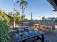 Pinball + Gaming Paradise in Townsville! 5 Minutes from the Airport & Strand Hotels in Belgian Gardens