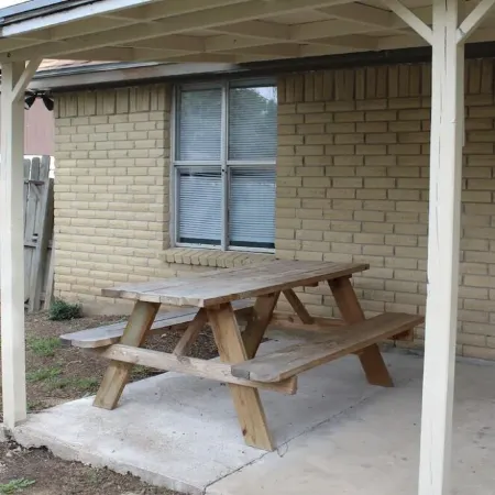 The Lone Star Haüs: 2 BR House in Schertz, TX