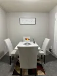 Cozy apartment in superb Monroeville with fitness room, WiFi, AC