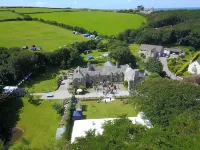 Bay Cottage, a section of Ebbingford Manor, 850 yr old manor house by beach&town - 4-Star