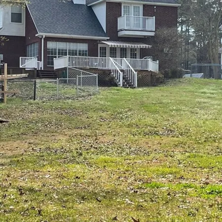 Beautiful fully furnished lakefront house
