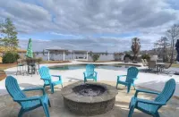 Lake Blackshear Getaway! Pool, BBQ, Firepit & WiFi