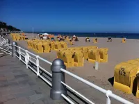Family-friendly house with dunes, view of ocean, sauna