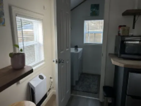 The Tiny House Experience, at That Treasure House .. 2 Bed Loft & 1 Bath