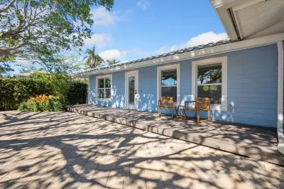 Blue Banyan Boathouse w/POOL/DOCK!