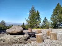 Waha Resort Private cabin in the Craig Mountains