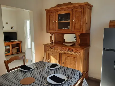 La Petite Maison de Niré Maison Indépendante Avec Terrasse et Cour Privée