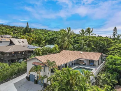 Breathtaking Panoramic Ocean Views, Crystal Blue Pool, Hot Tub, BBQ Grill! Hotels near Saint Peter's Catholic Church