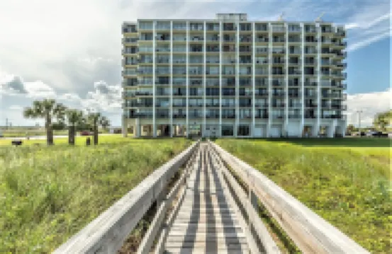 Incomparable Beach, Bay & Channel Views