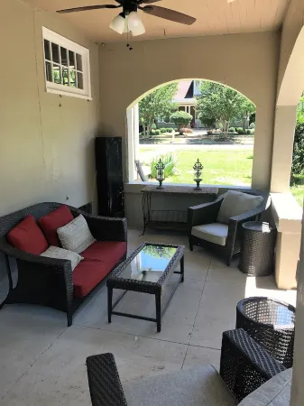 The Young House Very Close To Downtown Murfreesboro  35 minutes from Nashville! Отели рядом с достопримечательностью «The Ascent»