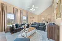 Hackberry Hideaway emerges as a special retreat where tanquility meets vibrancy.