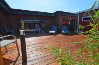 Kingfisher Gallery Vacation Home. de Hotels in Westerdeichstrich