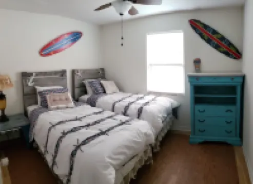 Olde Towne Beach Life - The Best of Both Worlds