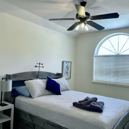 Buena Vista Home Base—Easy access to downtown, trails, river and 14ers : STR-240