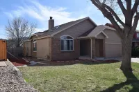 Elegant Home in the Foothills. Come see Colorado beauty. Hotels in Roxborough Park