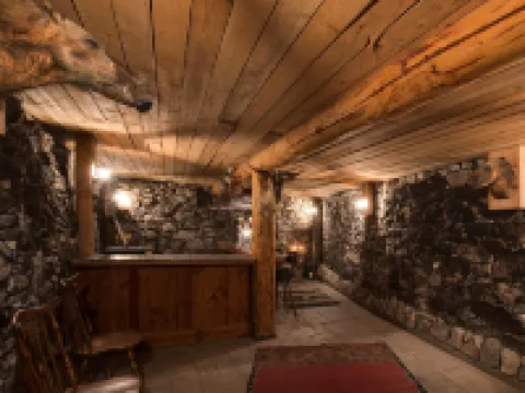 The Davies Family Inn Hotels in Placerville