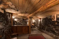 The Davies Family Inn Hotel di Placerville