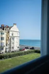 Square Townhouse - Romantic