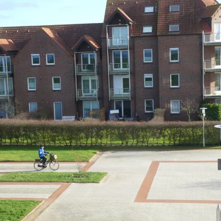 Residence on the sandy beach-EG-barrier-free-terrace-50m from the "water's edge"