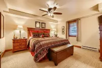 One Minute Walk to Gondola & Born Free Lift - Diamond Rated, Heart of Lionshead