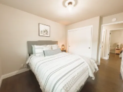 Home near Calistoga w/ heated pool & hot tub