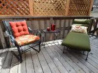 Steps to Beach!!-Inquire about Last-Minute Open Calendar Discounts!