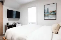 Bridge St Beauty, Brunch & Bars [2 Beds 1 Bath] - Apartments