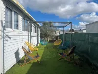 Mobil Home au Jardin du Canal de Ouistreham Riva Bella Hotels in der Nähe von Leuchtturm von Ouistreham