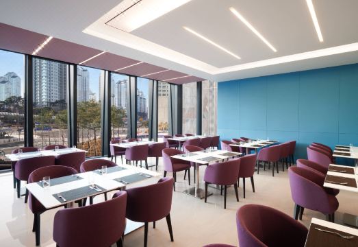 럭셔리 호텔 전경