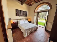 Casa Giglio (14 pers with private pool in the heart of Tuscany
