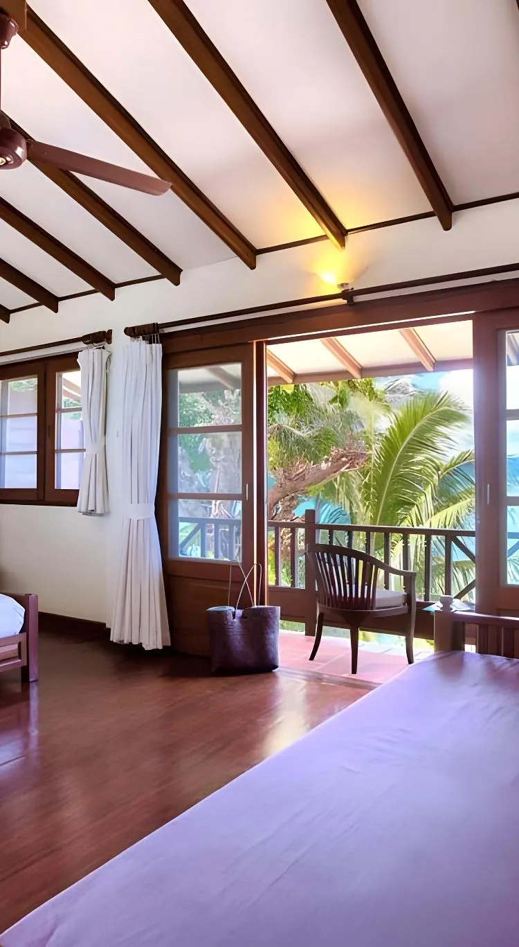 Penthouse Hut